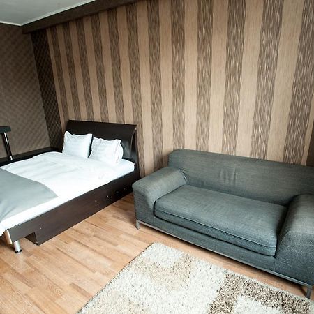 Апартаменты На Маркова Almaty Luaran gambar