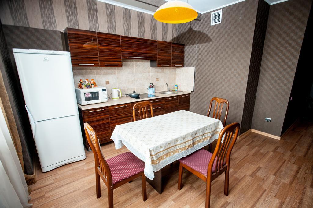 Апартаменты На Маркова Almaty Luaran gambar